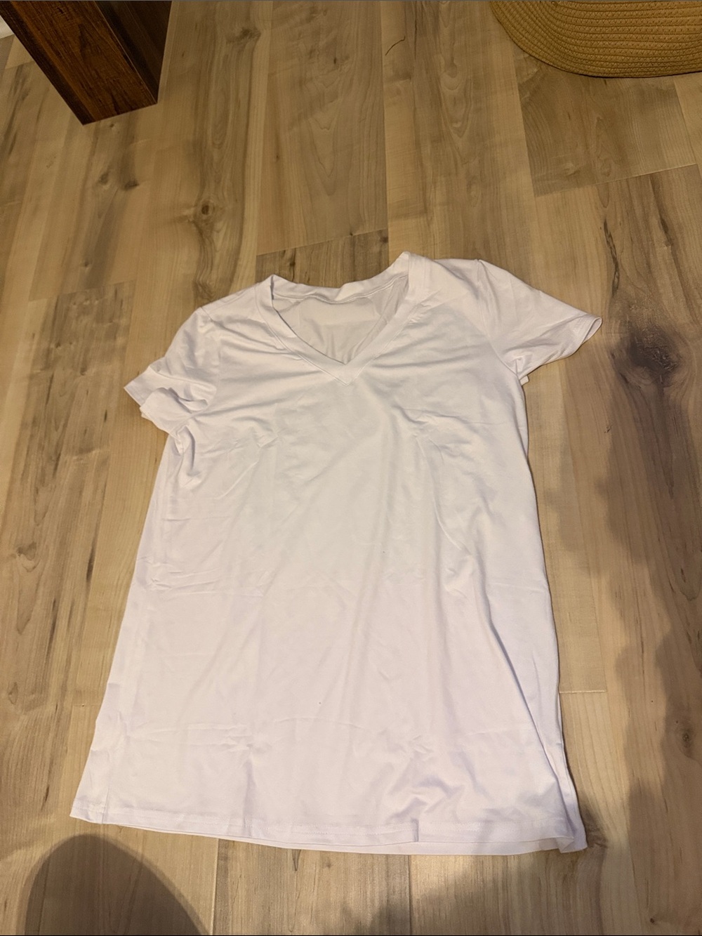 size medium amazon white V-neck tee